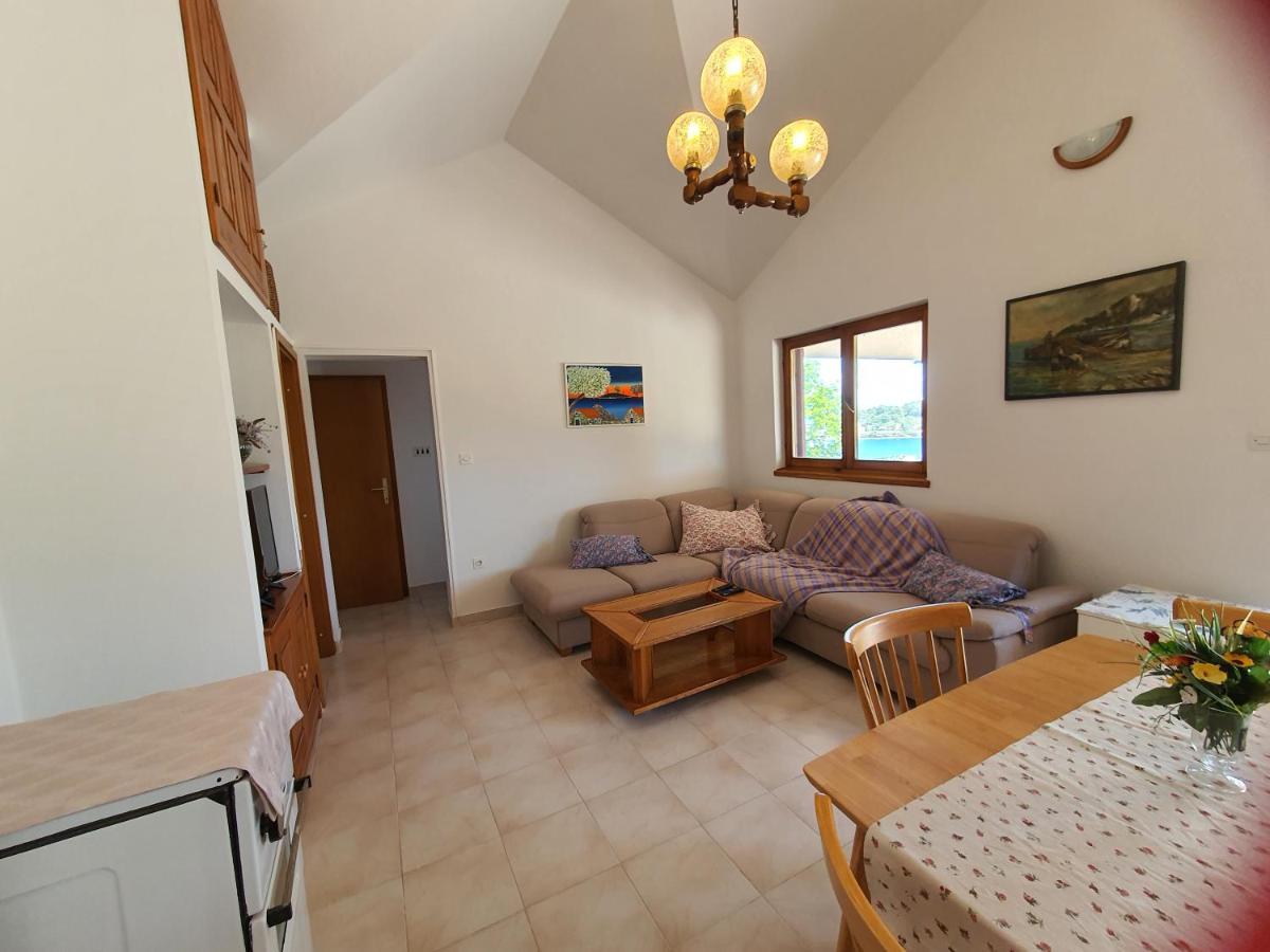 Mendula Apartment Rogac Bagian luar foto