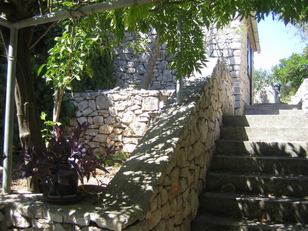 Mendula Apartment Rogac Bagian luar foto