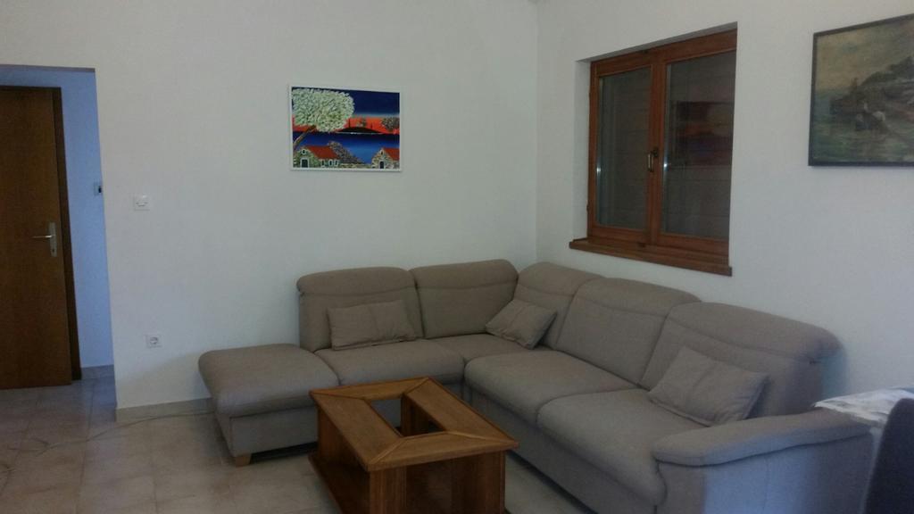 Mendula Apartment Rogac Bagian luar foto